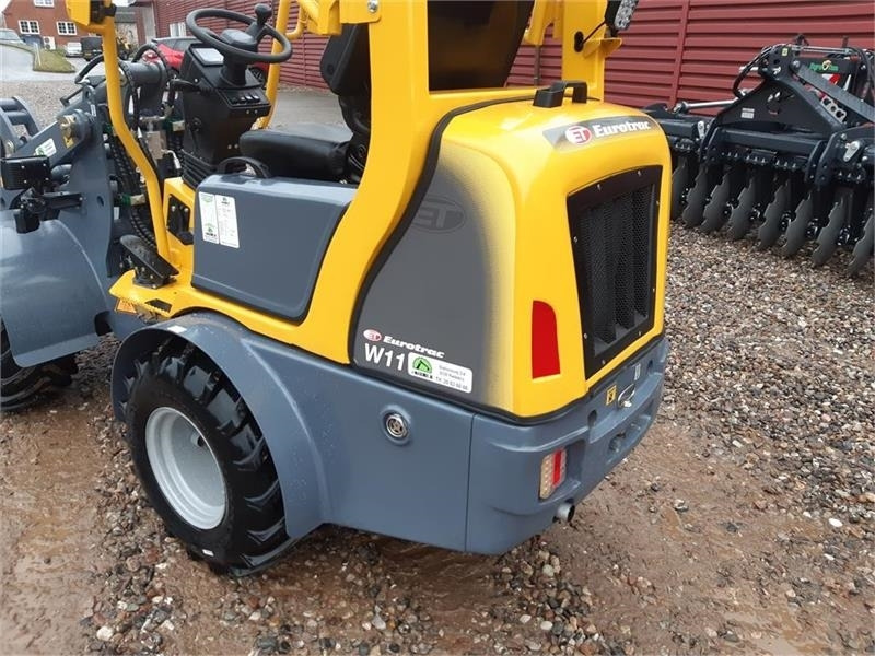 Eurotrac W11 med lav tårn - Kloubový nakladač: obrázek 3 Eurotrac W11 med lav tårn - Kloubový nakladač: obrázek 3