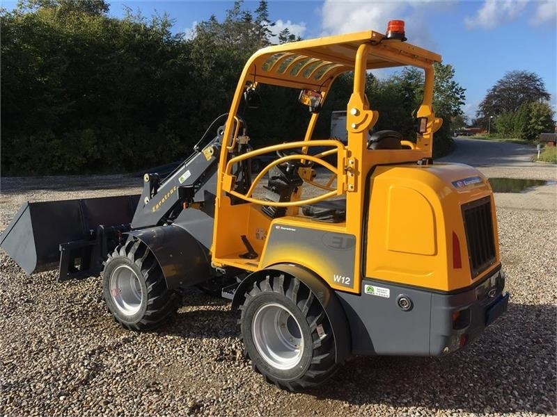 Eurotrac W12 m. lang arm - Kloubový nakladač: obrázek 2 Eurotrac W12 m. lang arm - Kloubový nakladač: obrázek 2