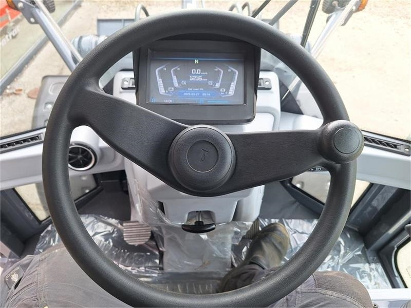 Kolový nakladač Eurotrac WL18: obrázek 17 Kolový nakladač Eurotrac WL18: obrázek 17