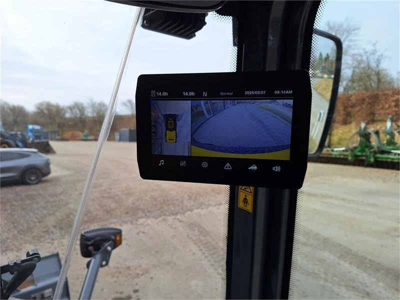 Kolový nakladač Eurotrac WL18: obrázek 16 Kolový nakladač Eurotrac WL18: obrázek 16