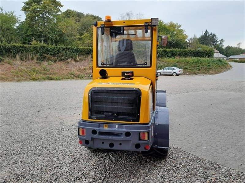 Kloubový nakladač Eurotrac w13f: obrázek 7