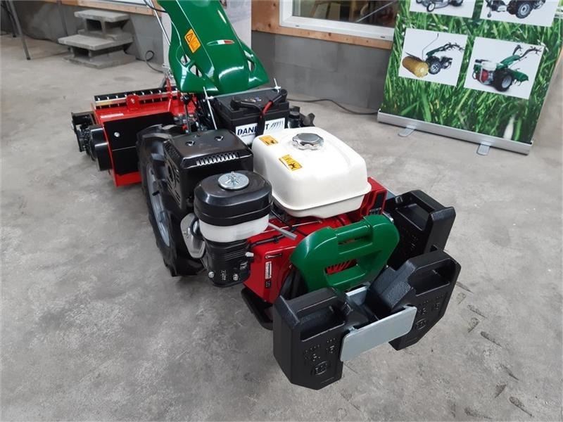 Ferrari 340 el-start - Komunální traktor: obrázek 3 Ferrari 340 el-start - Komunální traktor: obrázek 3