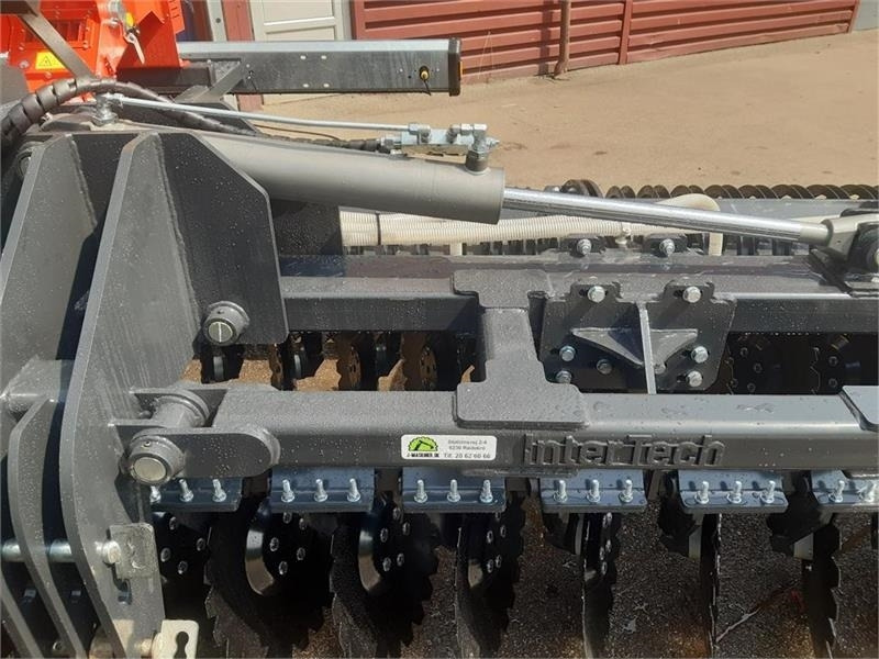 Inter-Tech disc harve med frø udstyr  leasing Inter-Tech disc harve med frø udstyr: obrázek 6