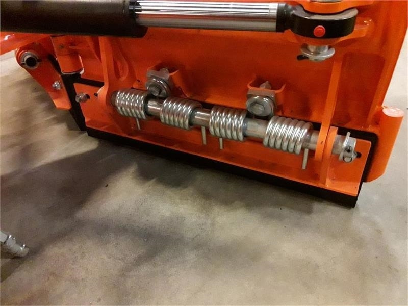 Sigma Pro G101 - Sněžný pluh pro Zemědělská technika: obrázek 5 Sigma Pro G101 - Sněžný pluh pro Zemědělská technika: obrázek 5