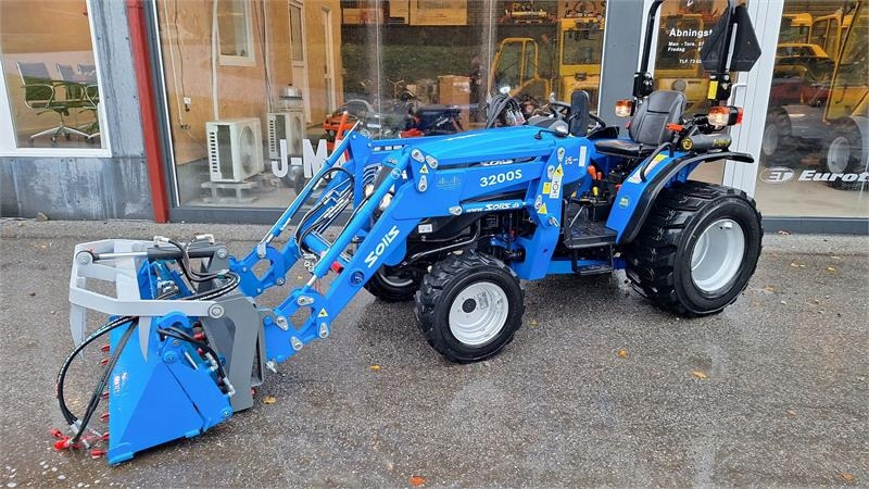 Solis 26 - Komunální traktor: obrázek 1 Solis 26 - Komunální traktor: obrázek 1