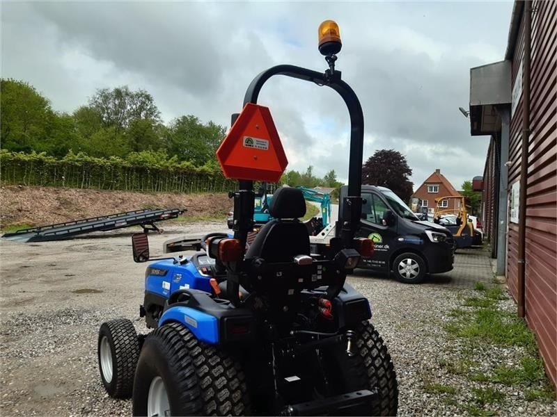 Solis 26 hst - Komunální traktor: obrázek 4 Solis 26 hst - Komunální traktor: obrázek 4