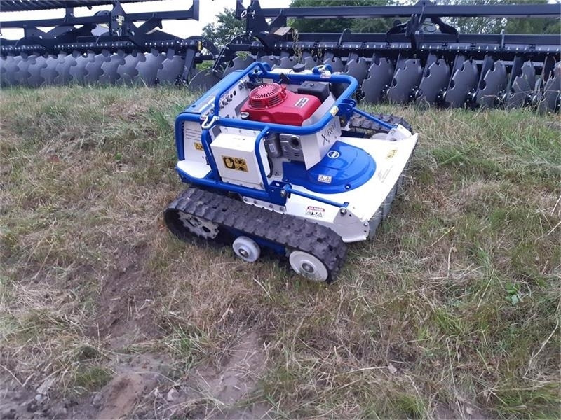 X-rot 70 cm med Honda GXV390 hybrid - Sekačka na trávu: obrázek 2 X-rot 70 cm med Honda GXV390 hybrid - Sekačka na trávu: obrázek 2