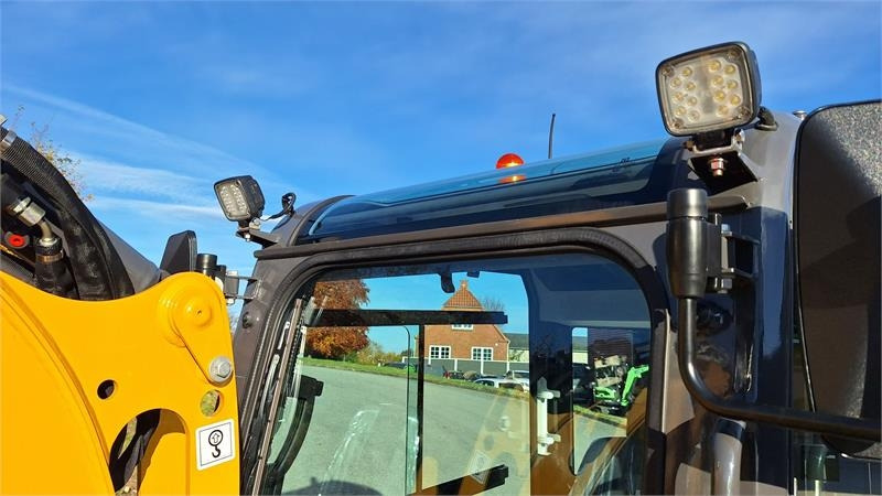 XCMG Xe20e MED A/C - Mini rýpadlo: obrázek 5 XCMG Xe20e MED A/C - Mini rýpadlo: obrázek 5