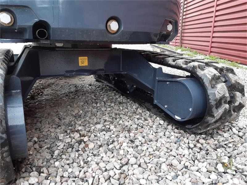 Mini rýpadlo XCMG xe27e: obrázek 17 Mini rýpadlo XCMG xe27e: obrázek 17