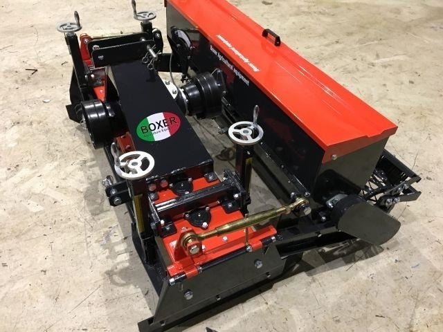 - - - boxer - Secí stroj: obrázek 1 - - - boxer - Secí stroj: obrázek 1