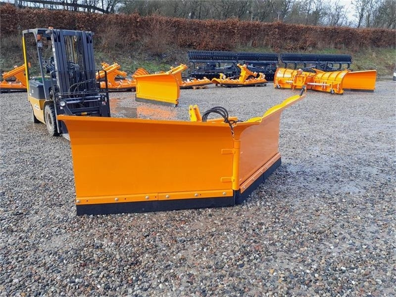 - - - fk machinery 330 - Sněžný pluh pro Zemědělská technika: obrázek 2 - - - fk machinery 330 - Sněžný pluh pro Zemědělská technika: obrázek 2