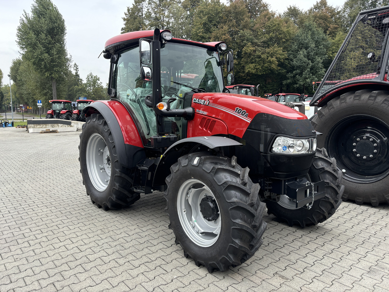 CASE FARMALL 100A - Traktor: obrázek 1 CASE FARMALL 100A - Traktor: obrázek 1