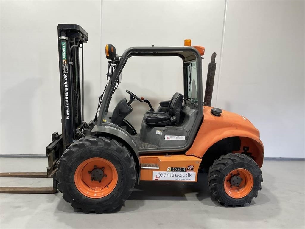 Ausa C250HX4 - Vysokozdvižný vozík terénní: obrázek 3 Ausa C250HX4 - Vysokozdvižný vozík terénní: obrázek 3