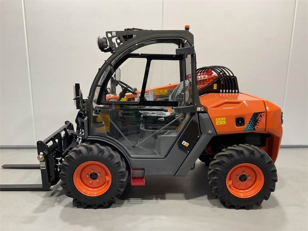 Ausa T164EX4 - Teleskopická plošina: obrázek 3 Ausa T164EX4 - Teleskopická plošina: obrázek 3
