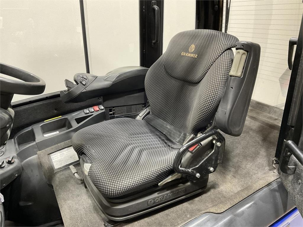 CAT EP35N - Elektrický vysokozdvižný vozík: obrázek 5 CAT EP35N - Elektrický vysokozdvižný vozík: obrázek 5