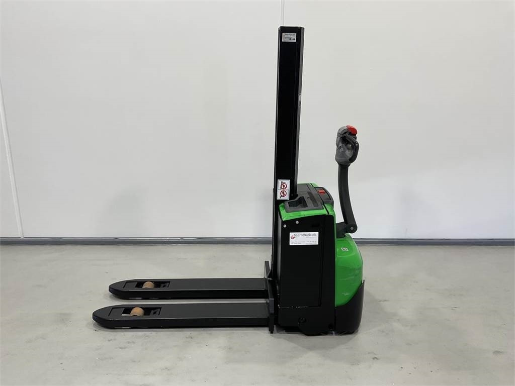 Cesab S208L - Stohovací vozík: obrázek 3 Cesab S208L - Stohovací vozík: obrázek 3