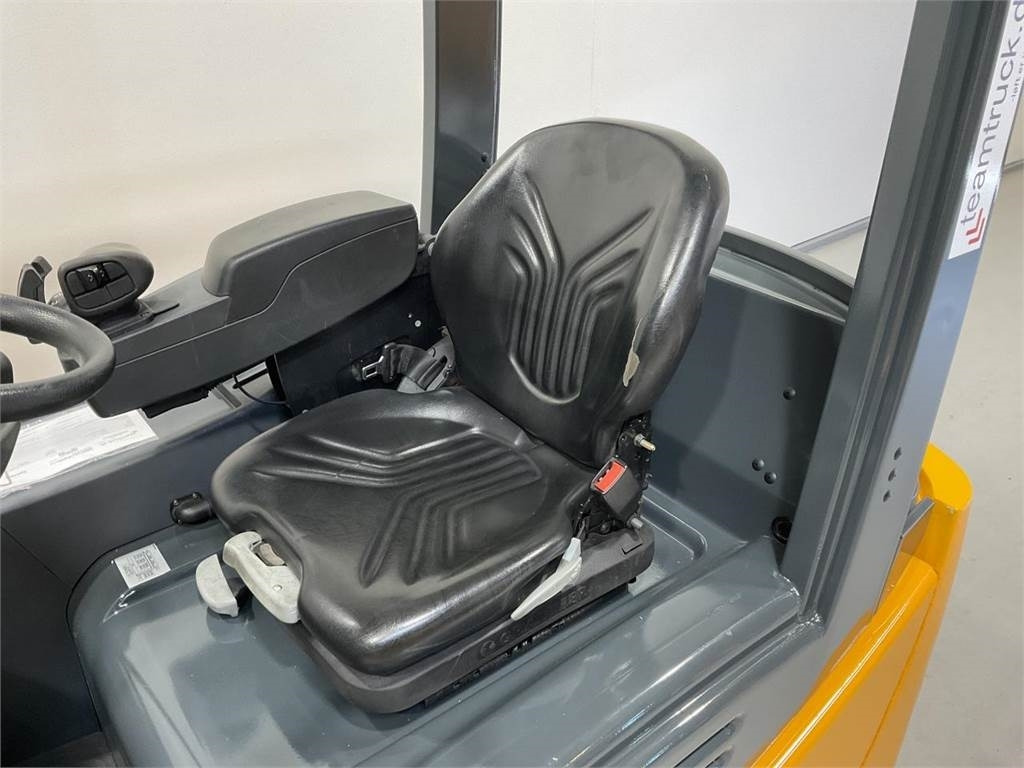 Jungheinrich EFG 216 - Elektrický vysokozdvižný vozík: obrázek 5 Jungheinrich EFG 216 - Elektrický vysokozdvižný vozík: obrázek 5