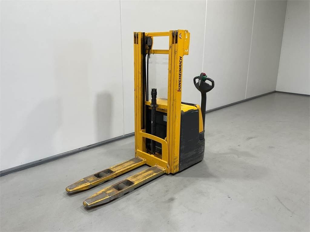 Jungheinrich EJC 212 - Stohovací vozík: obrázek 4 Jungheinrich EJC 212 - Stohovací vozík: obrázek 4