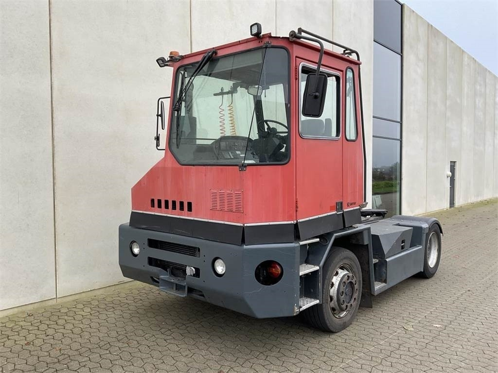 Kalmar TT2000 - Terminálový traktor: obrázek 4 Kalmar TT2000 - Terminálový traktor: obrázek 4