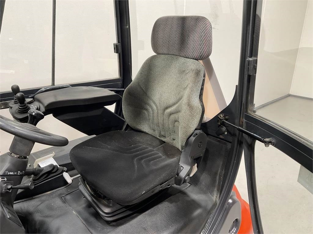 Linde E20P-02 - Elektrický vysokozdvižný vozík: obrázek 5 Linde E20P-02 - Elektrický vysokozdvižný vozík: obrázek 5