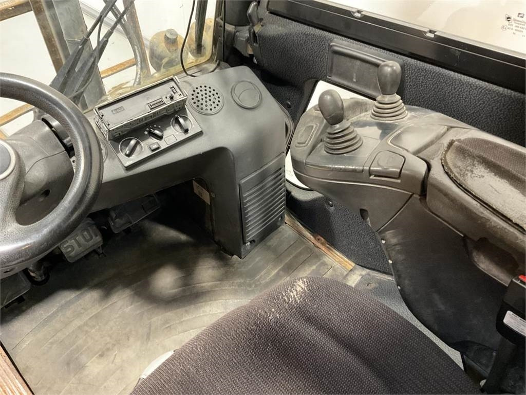 Linde H25D-02 - Dieselový vysokozdvižný vozík: obrázek 5 Linde H25D-02 - Dieselový vysokozdvižný vozík: obrázek 5