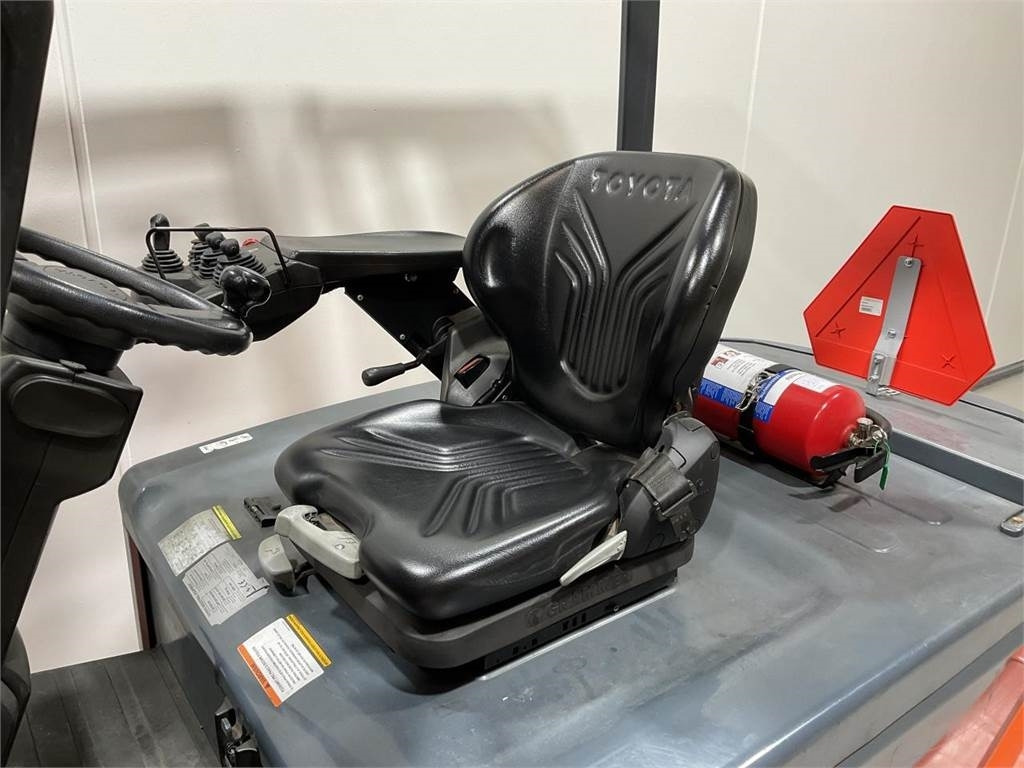 Toyota 8FBMT45 - Elektrický vysokozdvižný vozík: obrázek 5 Toyota 8FBMT45 - Elektrický vysokozdvižný vozík: obrázek 5