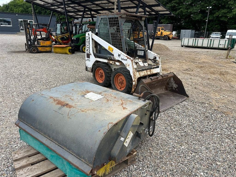 Bobcat 553 - Smykový nakladač: obrázek 2 Bobcat 553 - Smykový nakladač: obrázek 2