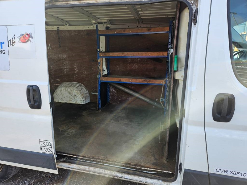 Citroën Jumper 30 2,2 HDi 130 Box - Malá dodávka: obrázek 5 Citroën Jumper 30 2,2 HDi 130 Box - Malá dodávka: obrázek 5