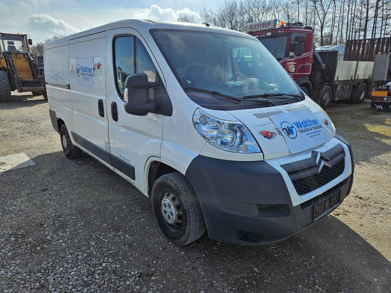 Citroën Jumper 30 2,2 HDi 130 Box - Malá dodávka: obrázek 3 Citroën Jumper 30 2,2 HDi 130 Box - Malá dodávka: obrázek 3