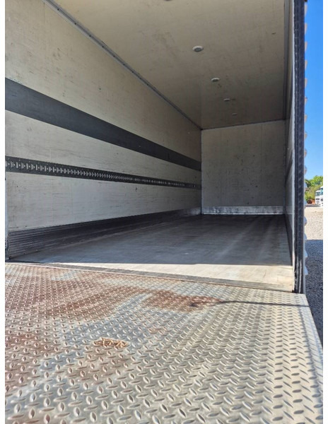 Skříňový nákladní auto DAF XF 460 6x2 // Lift: obrázek 17