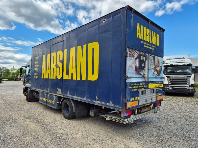 MAN TGM 12.280 // Lift // Sideopening - Skříňový nákladní auto: obrázek 3 MAN TGM 12.280 // Lift // Sideopening - Skříňový nákladní auto: obrázek 3