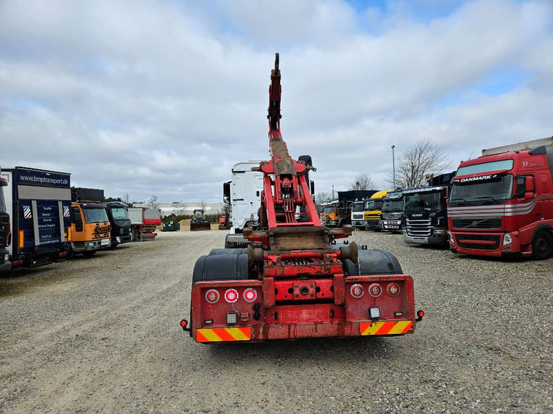 Mercedes-Benz Arocs 3246 L 8x2/4 //Kroghejs / Hook / Hagen// - Hákový nosič kontejnerů: obrázek 4 Mercedes-Benz Arocs 3246 L 8x2/4 //Kroghejs / Hook / Hagen// - Hákový nosič kontejnerů: obrázek 4