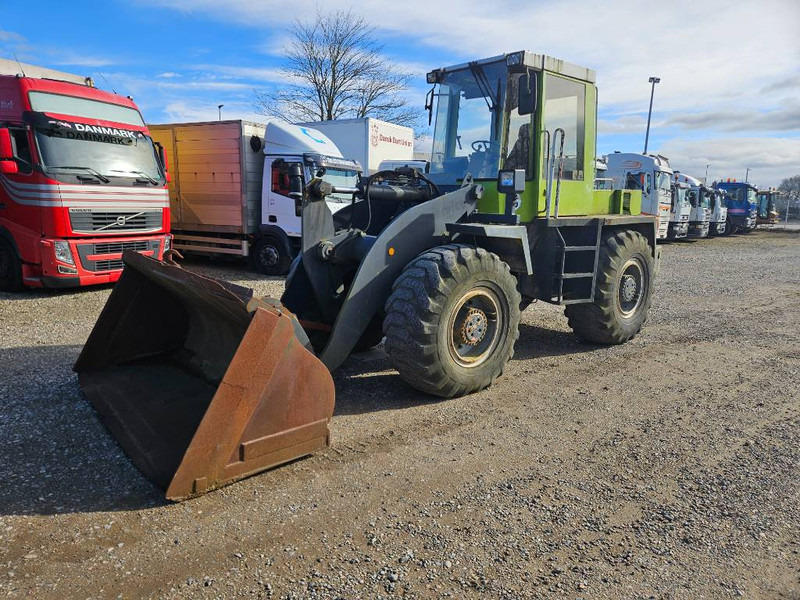 O & K L 15 + Bucket + Quickshift - Kolový nakladač: obrázek 1 O & K L 15 + Bucket + Quickshift - Kolový nakladač: obrázek 1