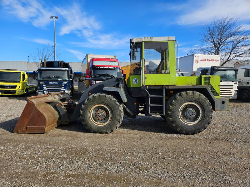 O & K L 15 + Bucket + Quickshift - Kolový nakladač: obrázek 2 O & K L 15 + Bucket + Quickshift - Kolový nakladač: obrázek 2