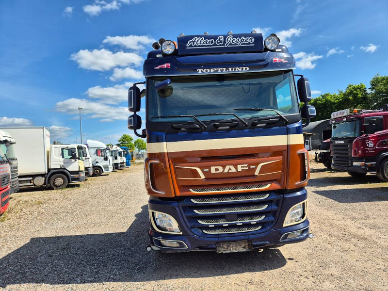 Tahač DAF XF 530 // Big Hydraulic // special interior: obrázek 8