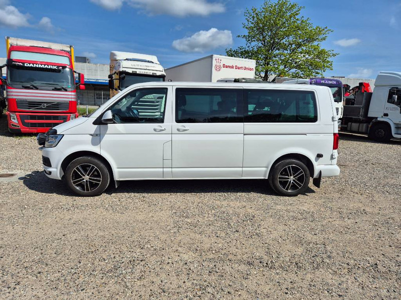 Volkswagen Caravelle 4x4 // 4motion 8 person bus Long - Osobní auto: obrázek 2 Volkswagen Caravelle 4x4 // 4motion 8 person bus Long - Osobní auto: obrázek 2