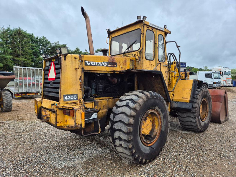 Volvo BM 4300 - Kolový nakladač: obrázek 5 Volvo BM 4300 - Kolový nakladač: obrázek 5