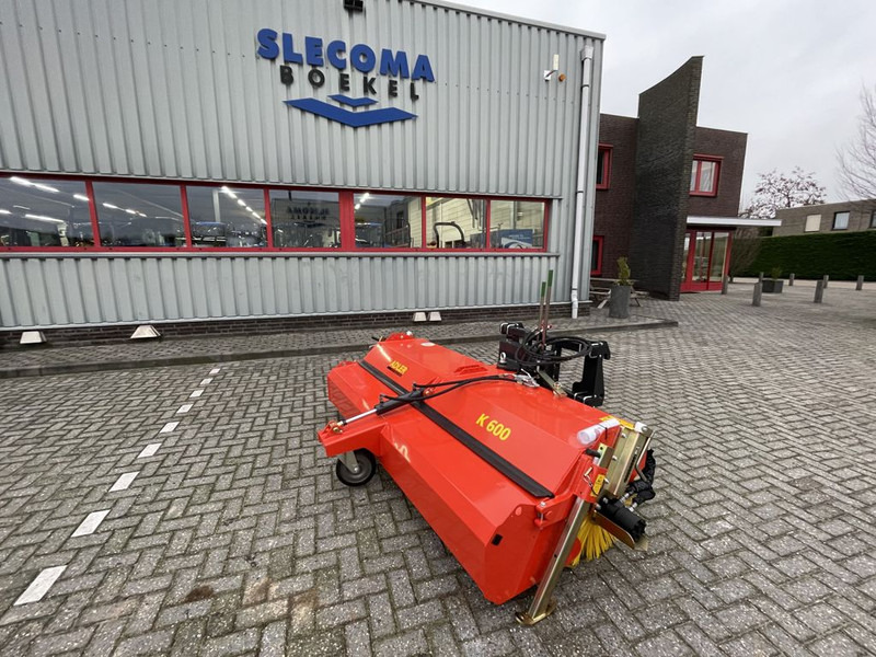 ADLER K600-240 Veegmachine - Úklidový stroj: obrázek 2 ADLER K600-240 Veegmachine - Úklidový stroj: obrázek 2