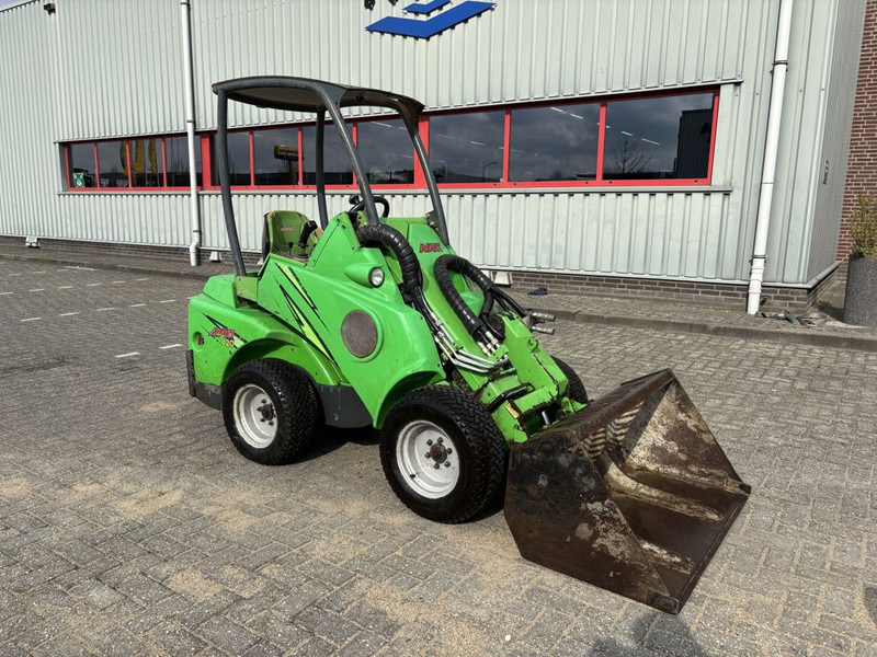 Avant 420 TDL Minishovel - Kolový nakladač: obrázek 4 Avant 420 TDL Minishovel - Kolový nakladač: obrázek 4