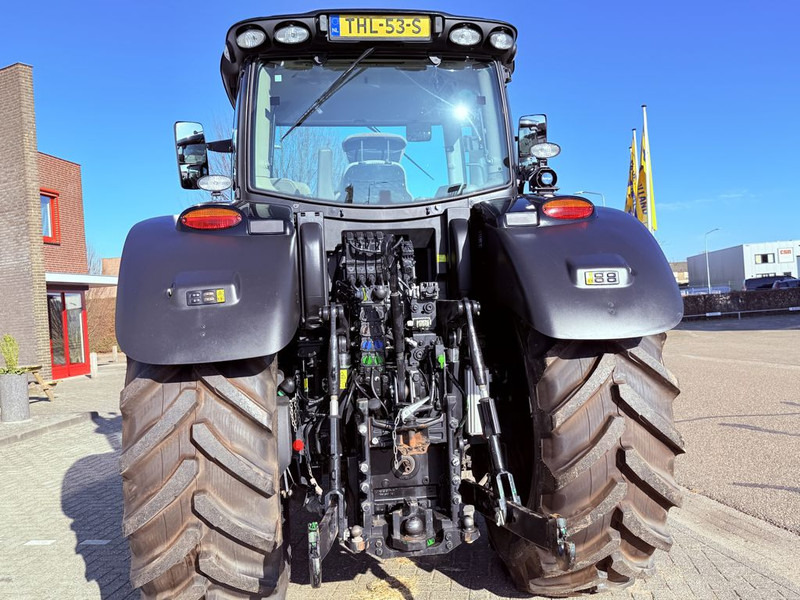 John Deere 6175R Premium Cab Black Edition - Traktor: obrázek 5 John Deere 6175R Premium Cab Black Edition - Traktor: obrázek 5
