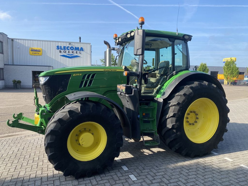 John Deere 6215R Autopowr Premium Edition - Traktor: obrázek 2 John Deere 6215R Autopowr Premium Edition - Traktor: obrázek 2