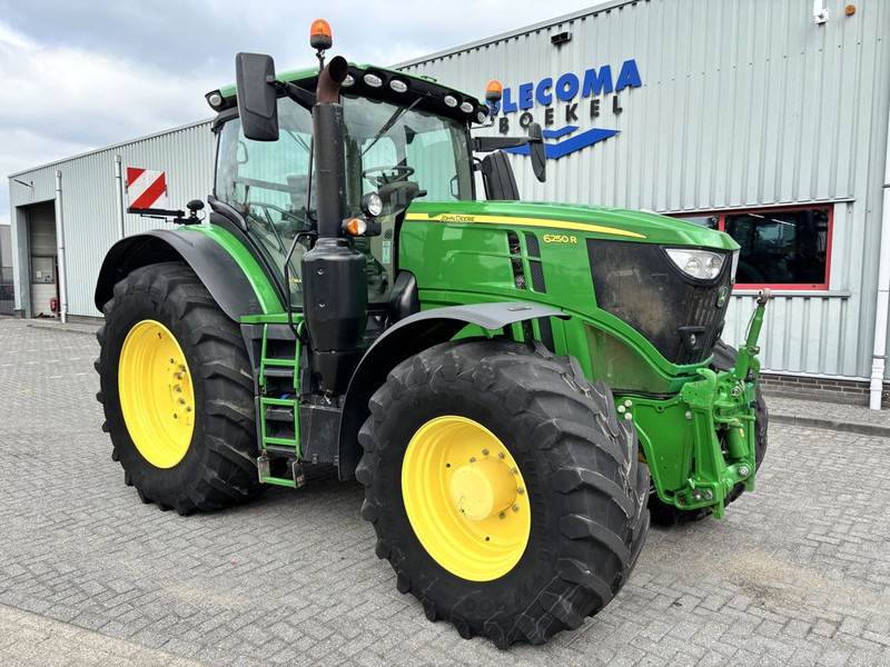 John Deere 6250R Premium Edtition Autopowr - Traktor: obrázek 4 John Deere 6250R Premium Edtition Autopowr - Traktor: obrázek 4