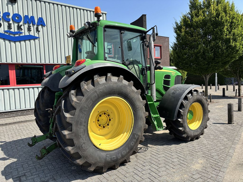 John Deere 7530 Premium AutoPowr - Traktor: obrázek 3 John Deere 7530 Premium AutoPowr - Traktor: obrázek 3