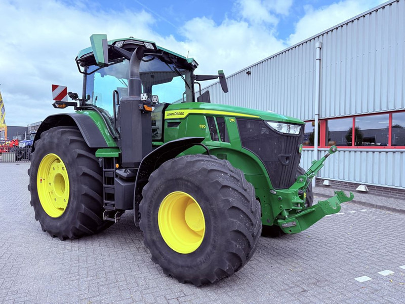 John Deere 7R 330 Gen 2 Signature Edition AutoPowr - Traktor: obrázek 2 John Deere 7R 330 Gen 2 Signature Edition AutoPowr - Traktor: obrázek 2