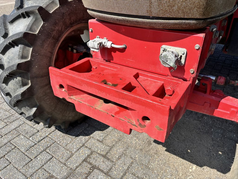 Mc Cormick CX95 - Traktor: obrázek 5 Mc Cormick CX95 - Traktor: obrázek 5