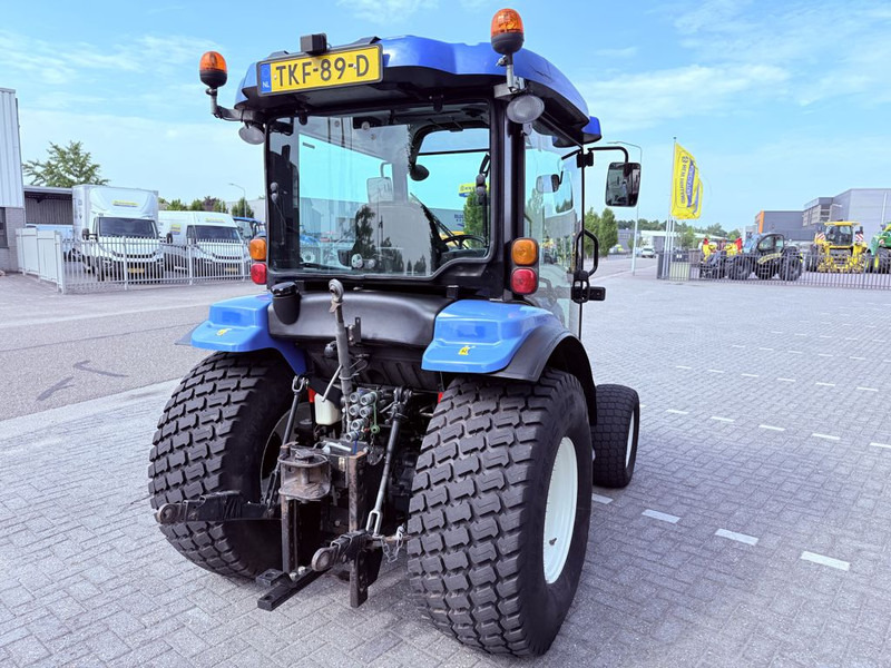New Holland Boomer 45D Easy Drive - Traktor: obrázek 3 New Holland Boomer 45D Easy Drive - Traktor: obrázek 3