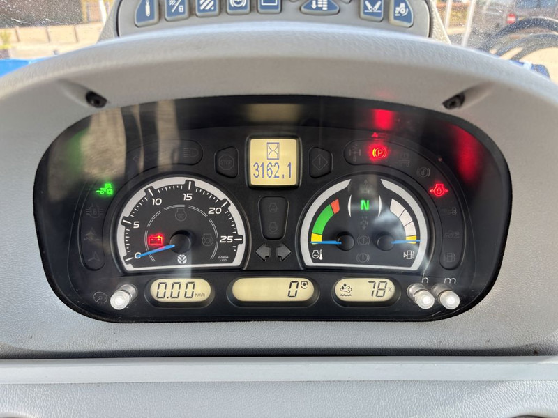 Traktor New Holland T7.210 AC Stage V + TL770 Voorlader: obrázek 9