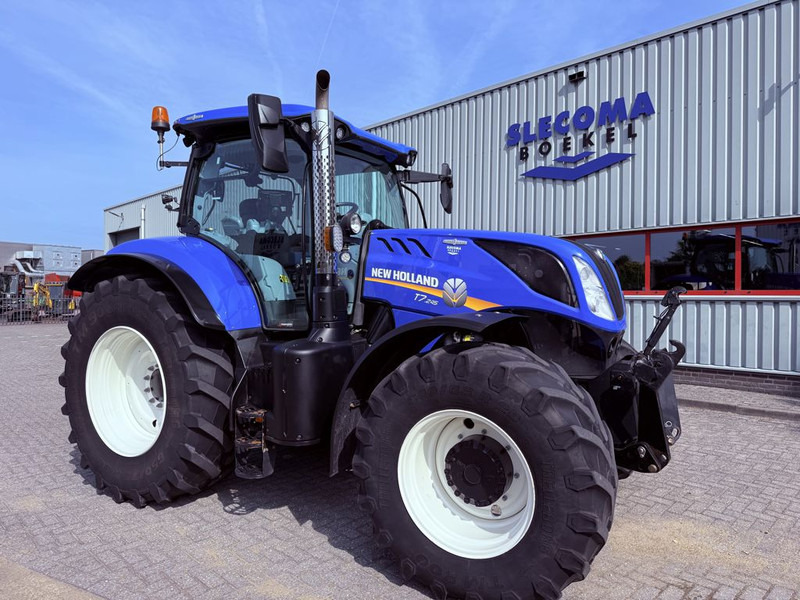 New Holland T7.245 AC STAGE V - Traktor: obrázek 2 New Holland T7.245 AC STAGE V - Traktor: obrázek 2