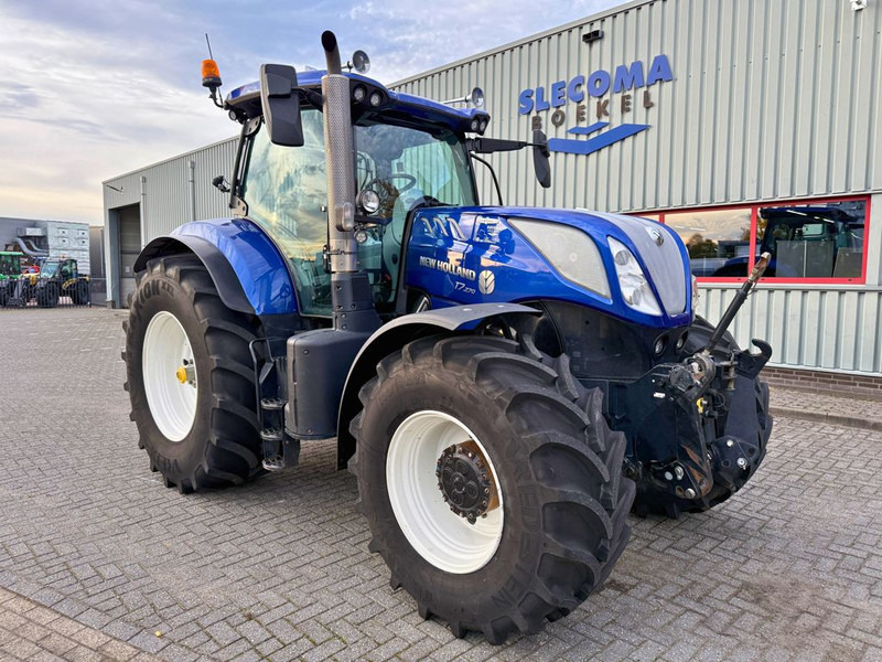 New Holland T7.270 AC 10 Years Blue Power Edition - Traktor: obrázek 4 New Holland T7.270 AC 10 Years Blue Power Edition - Traktor: obrázek 4