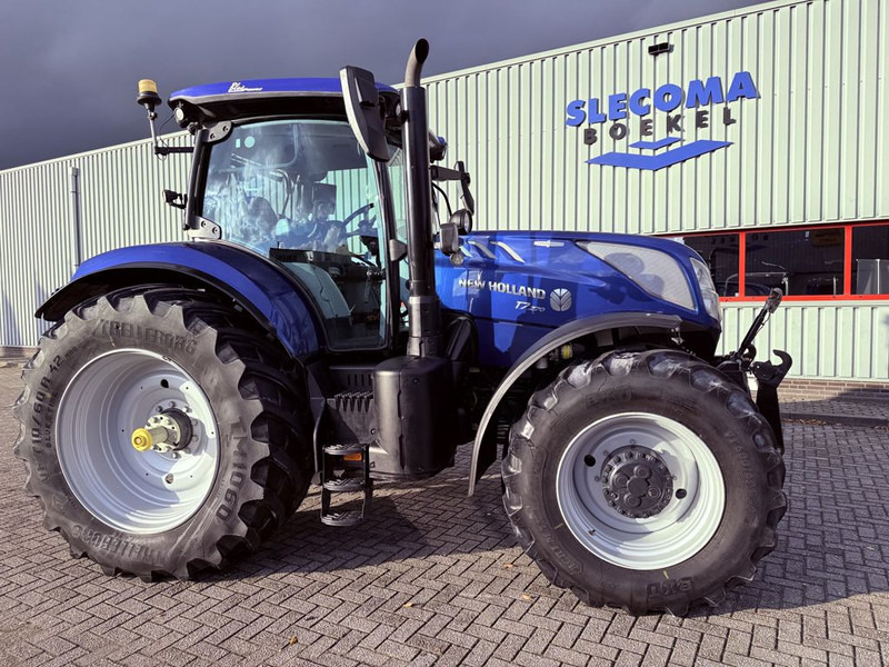 New Holland T7.270 AC Stage V Blue Power - Traktor: obrázek 4 New Holland T7.270 AC Stage V Blue Power - Traktor: obrázek 4